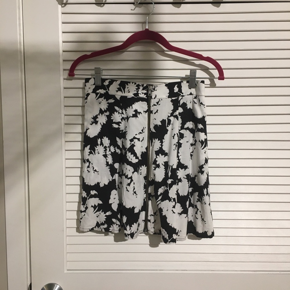 URBAN OUTFITTERS floral circle skirt